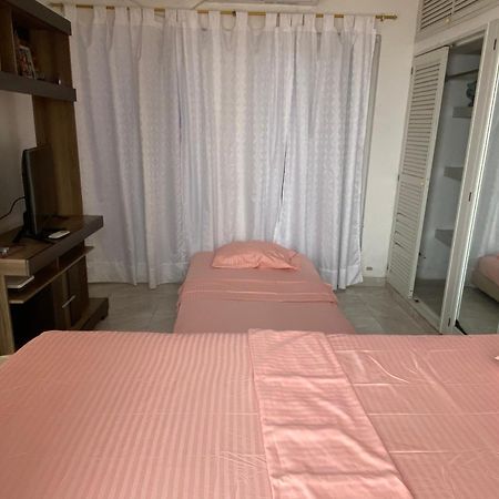 Bed and Breakfast Alojamiento Arte Y Salud Cartagena Екстер'єр фото