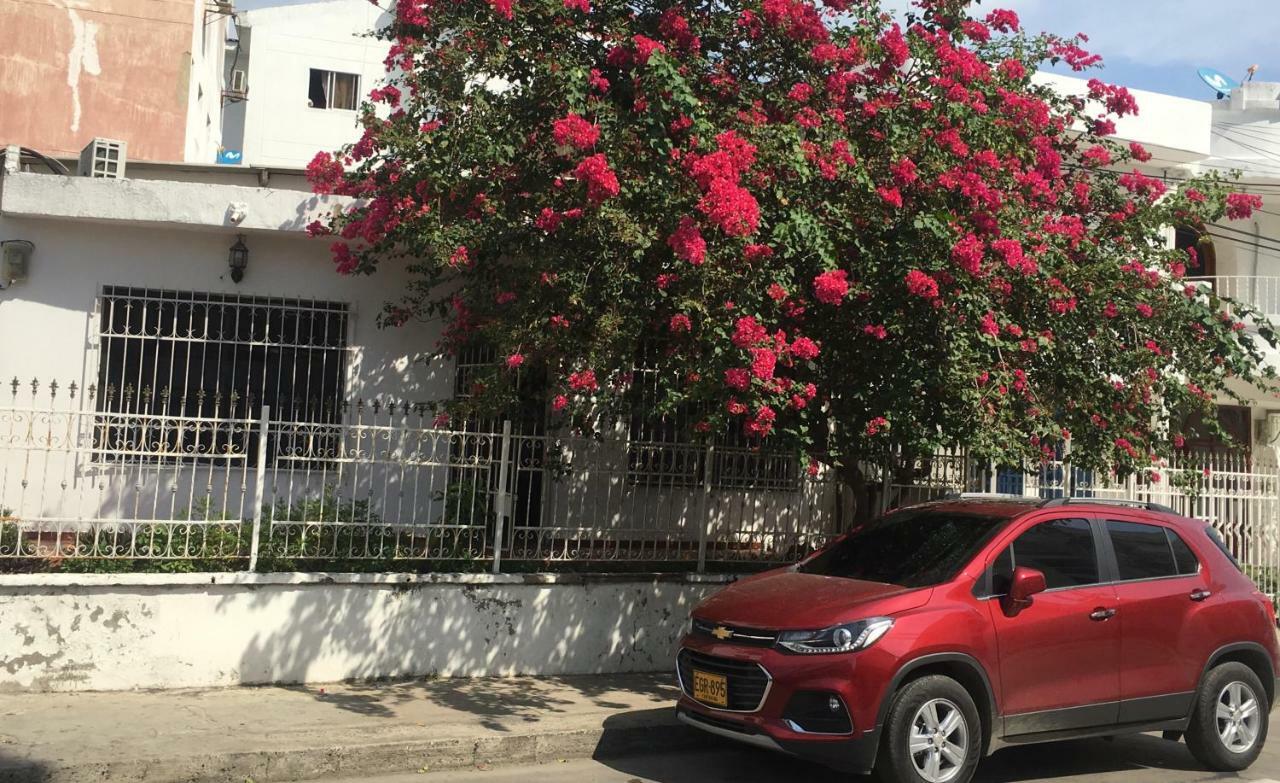 Bed and Breakfast Alojamiento Arte Y Salud Cartagena Екстер'єр фото